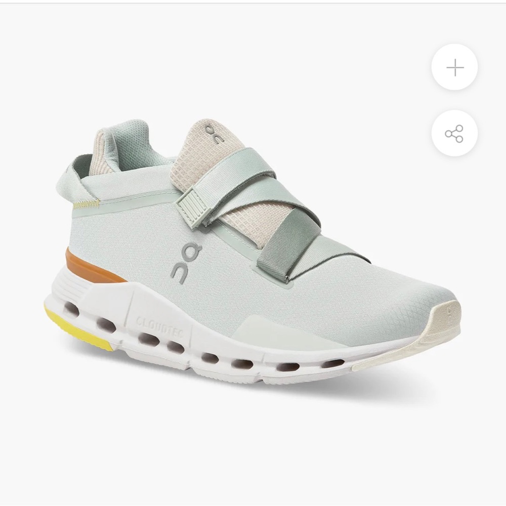 On Running Women's Sneakers - Light Gray and White